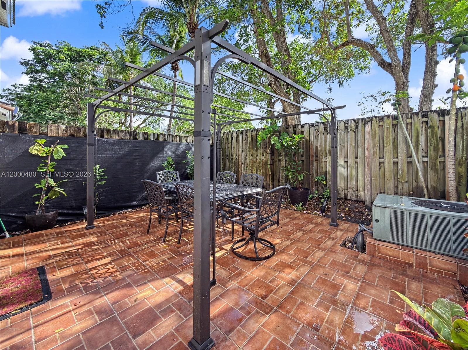 1033 NE 42nd Pl, Homestead FL 33033 — 18