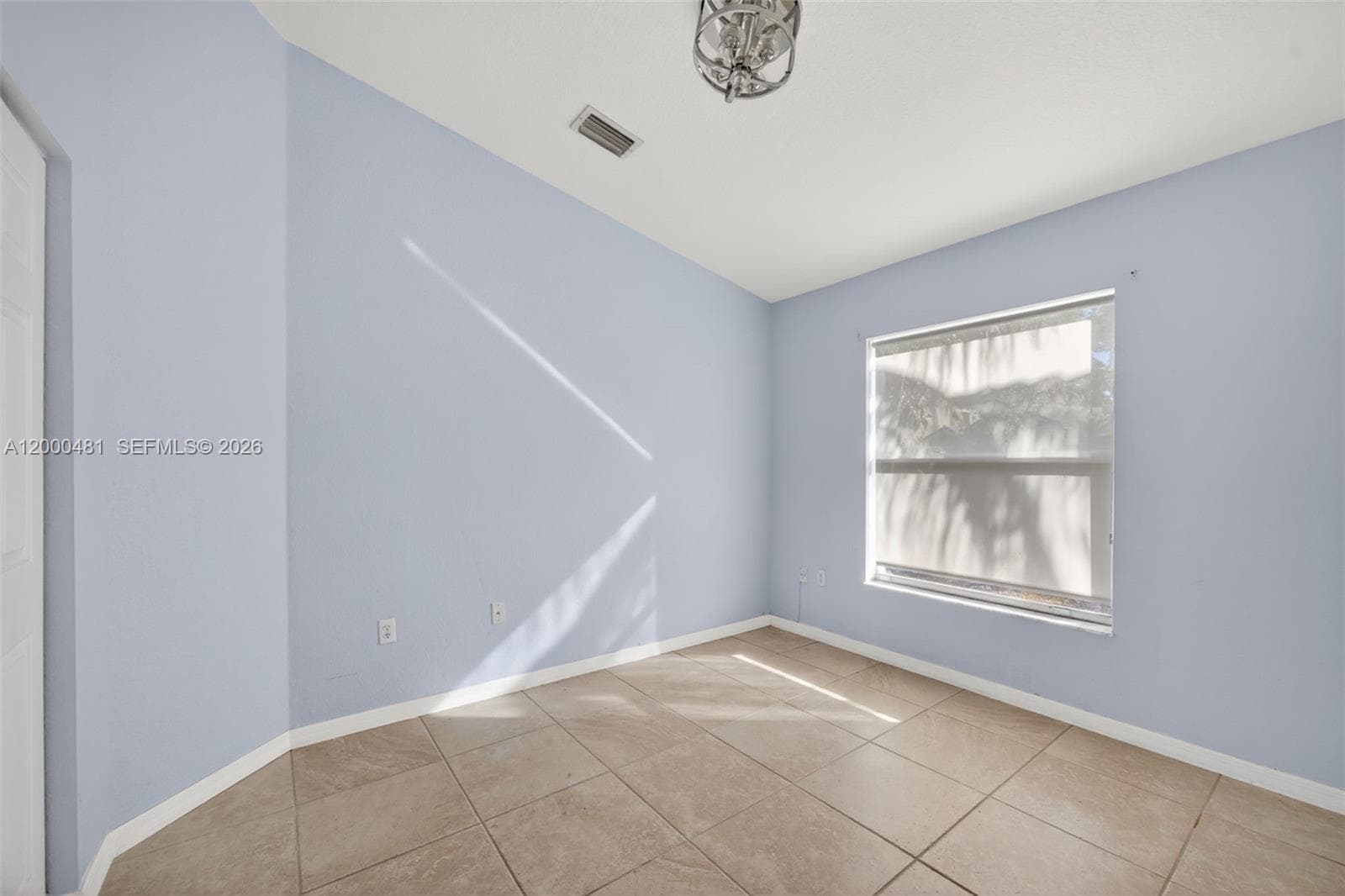 2073 SE 13th St, Homestead FL 33035 — 23