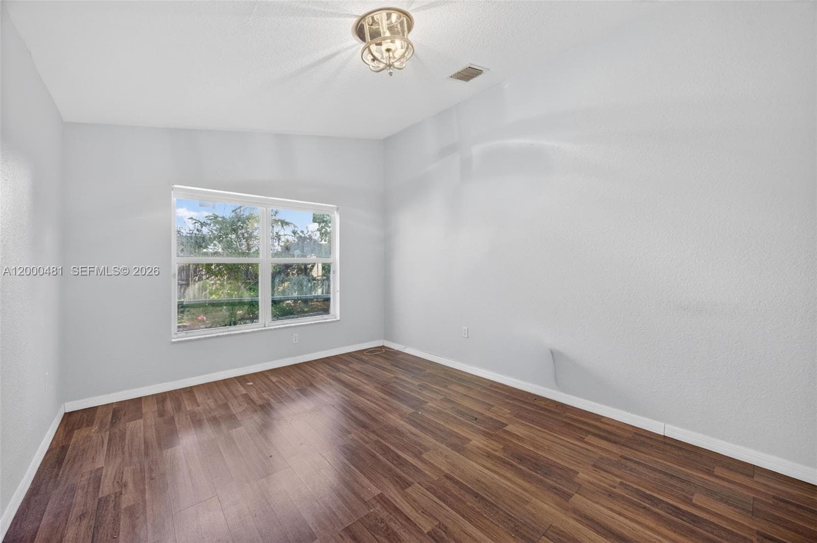2073 SE 13th St, Homestead FL 33035 — 12