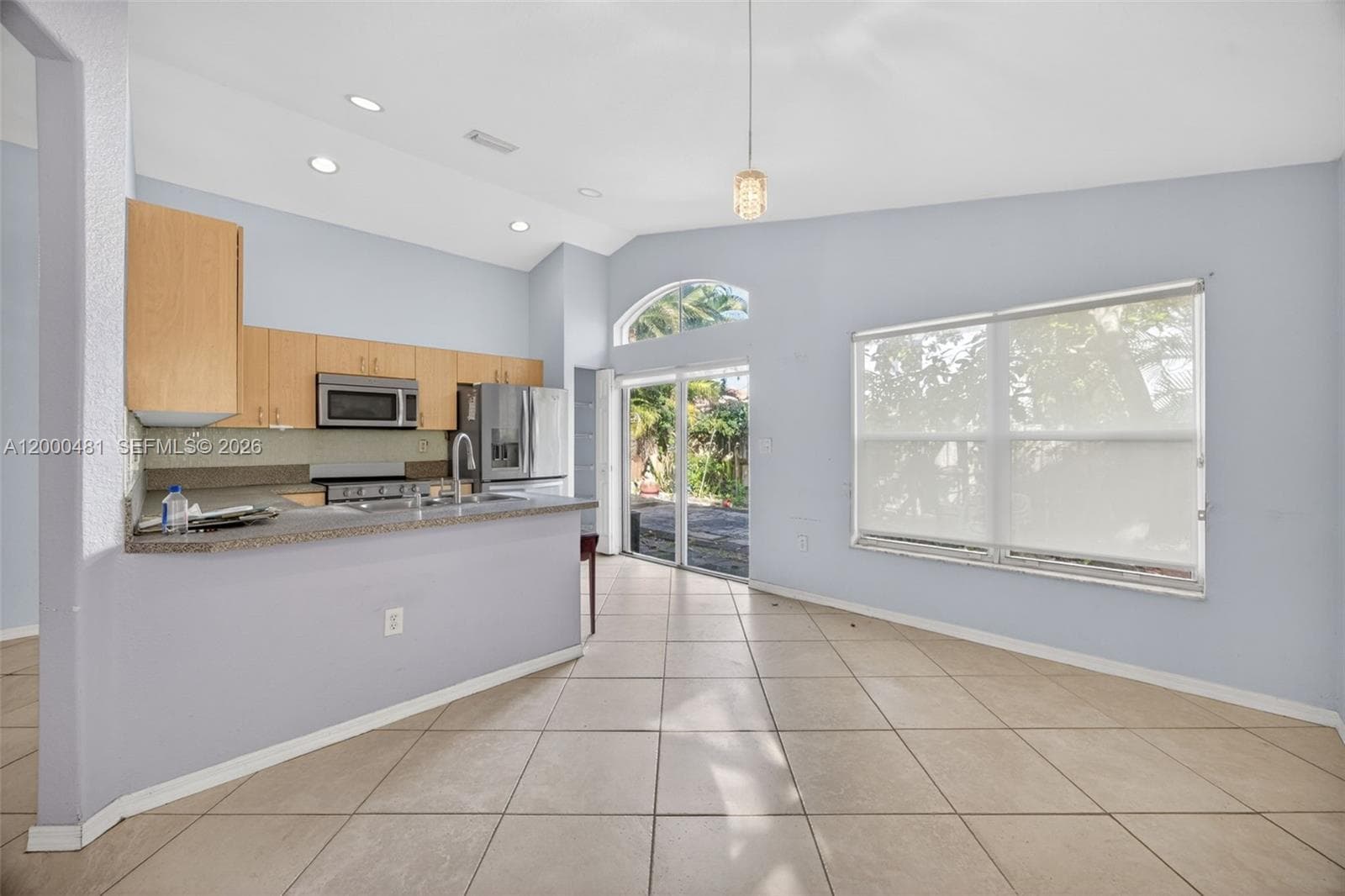 2073 SE 13th St, Homestead FL 33035 — 8