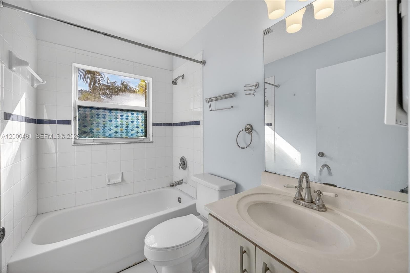 2073 SE 13th St, Homestead FL 33035 — 21