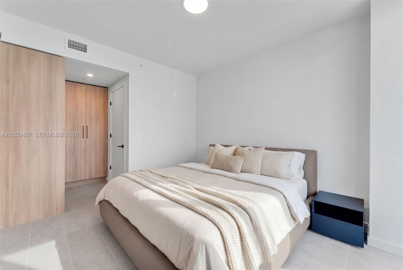 121 NE 5 ST # 3112, Miami FL 33132 — 16