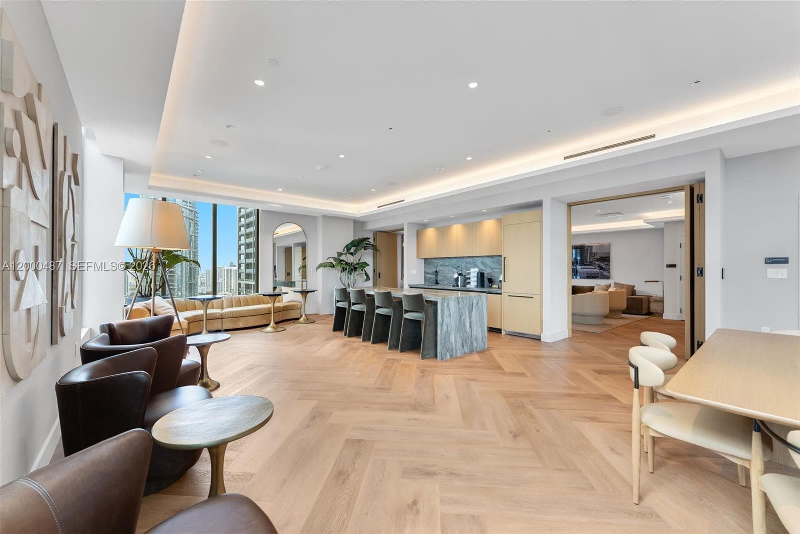 121 NE 5 ST # 3112, Miami FL 33132 — 10