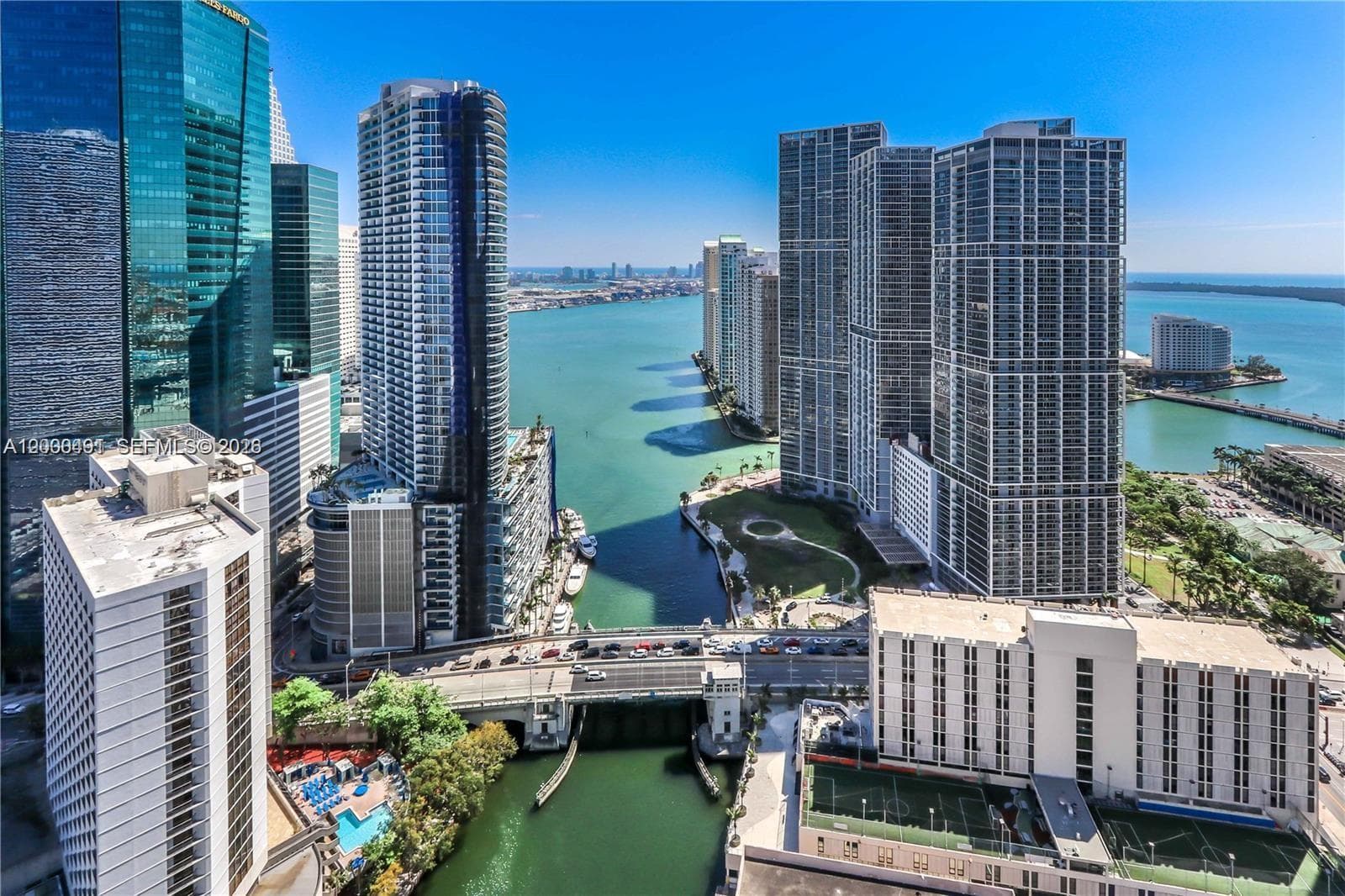 31 SE 5th St # 4212, Miami FL 33131 — 19