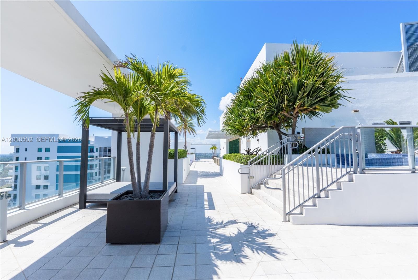 1010 SW 2nd Ave # 606, Miami FL 33130 — 35