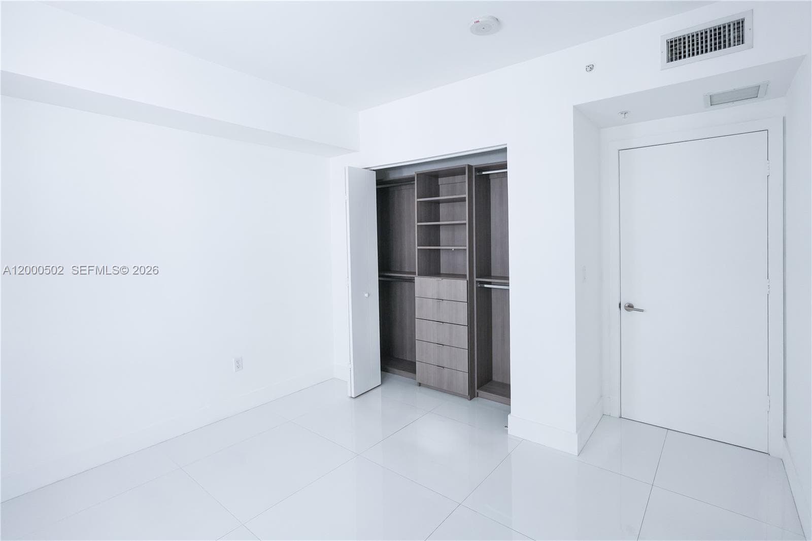 1010 SW 2nd Ave # 606, Miami FL 33130 — 8