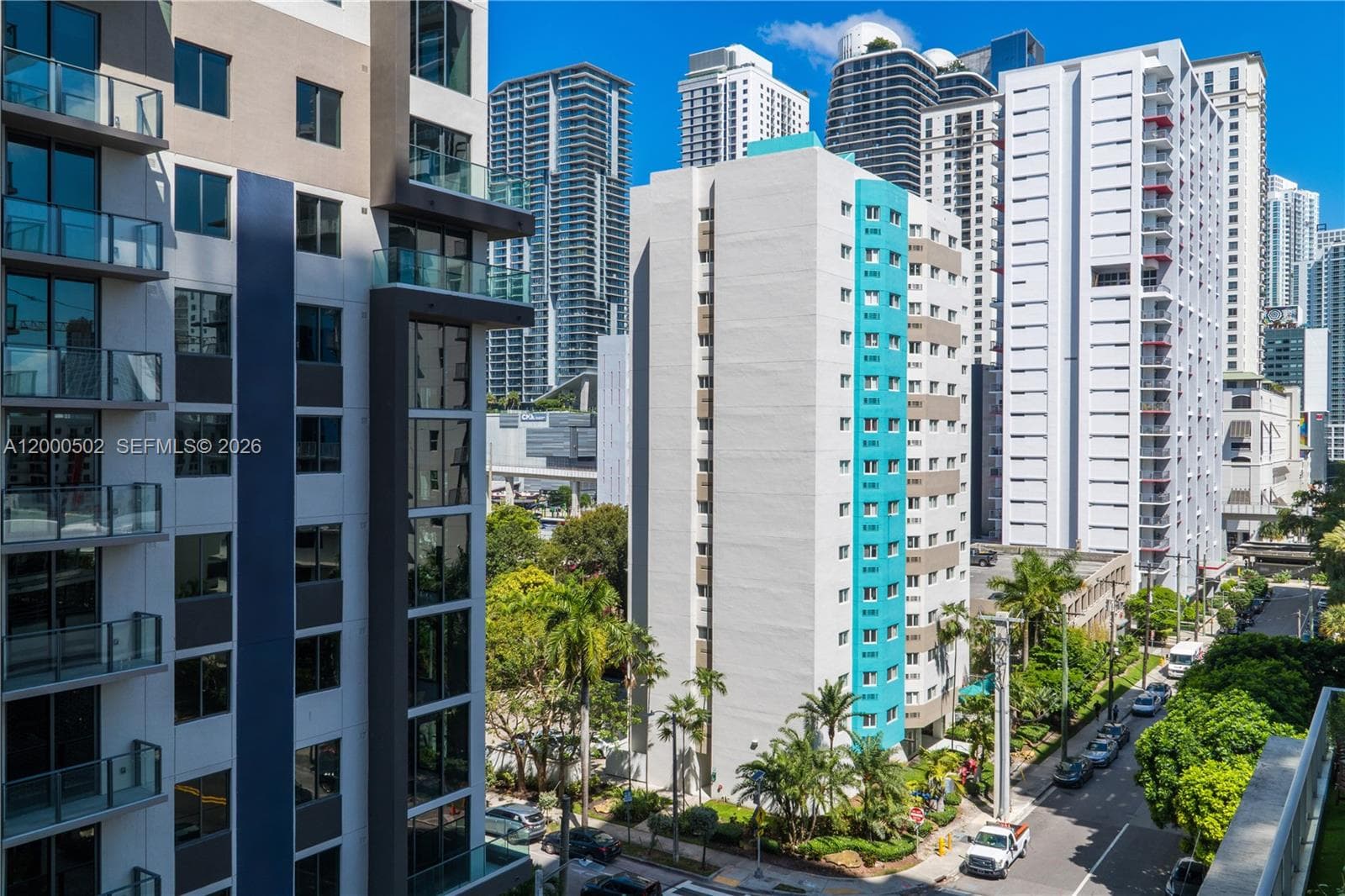 1010 SW 2nd Ave # 606, Miami FL 33130 — 21