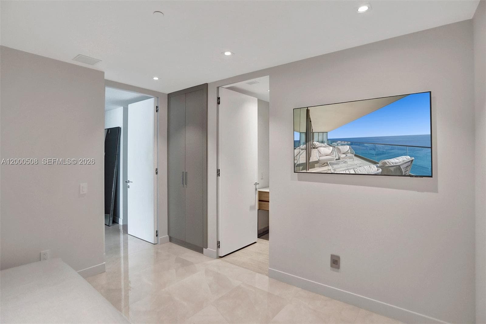 18975 COLLINS AVE # 2001, Sunny Isles Beach FL 33160 — 45