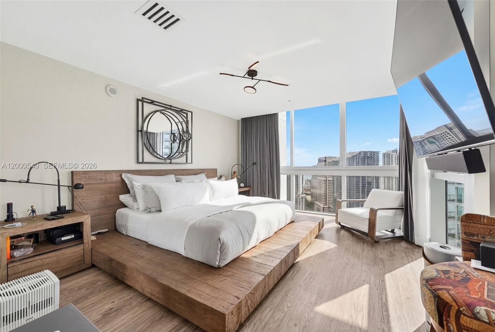 90 SW 3rd St # 12, Miami FL 33130 — 22