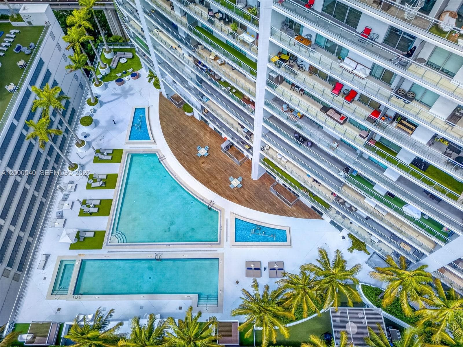 90 SW 3rd St # 12, Miami FL 33130 — 40