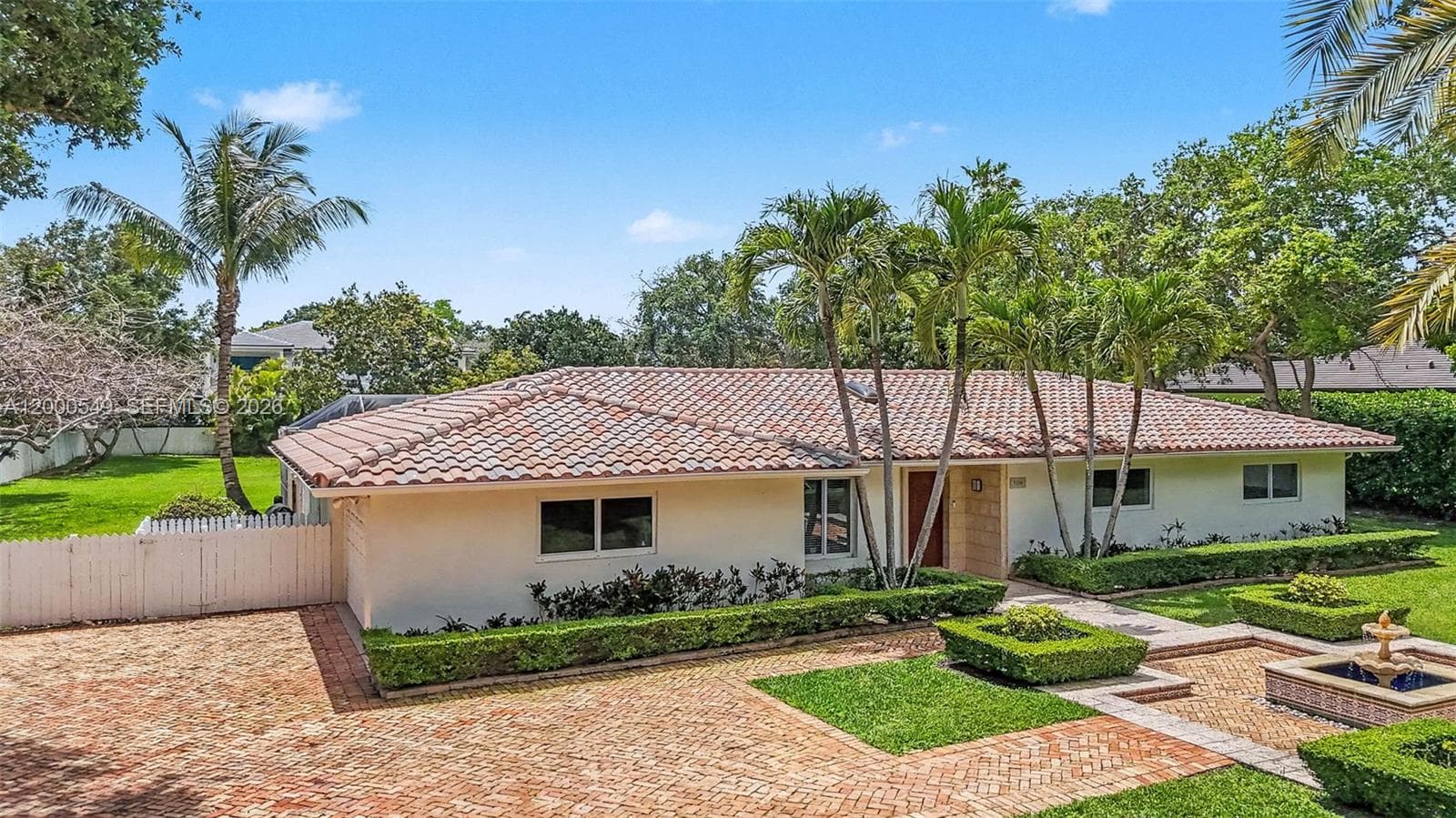 7230 SW 104th St, Pinecrest FL 33156 — 2