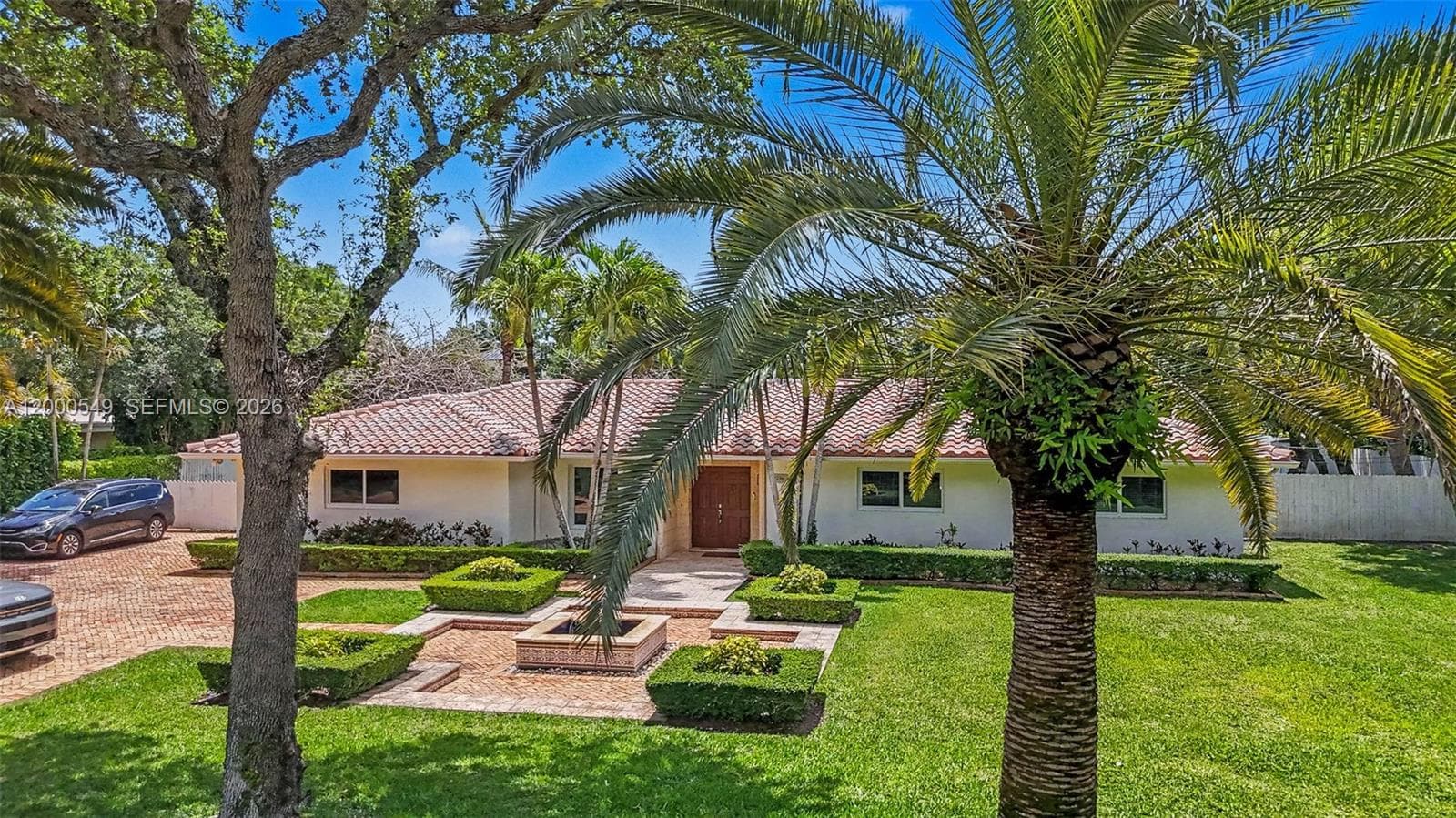 7230 SW 104th St, Pinecrest FL 33156 — 7