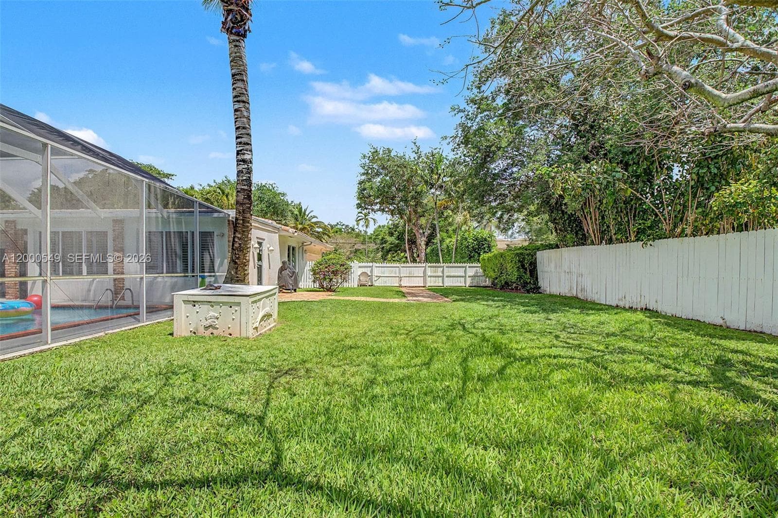 7230 SW 104th St, Pinecrest FL 33156 — 36