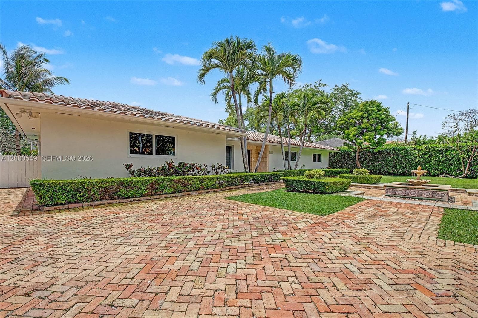 7230 SW 104th St, Pinecrest FL 33156 — 4