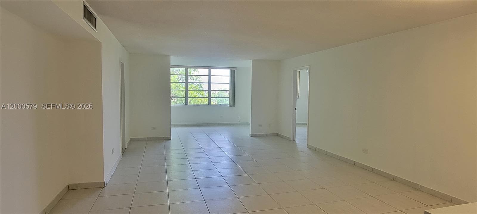 Royal Oaks Condo, Miami, FL — 5