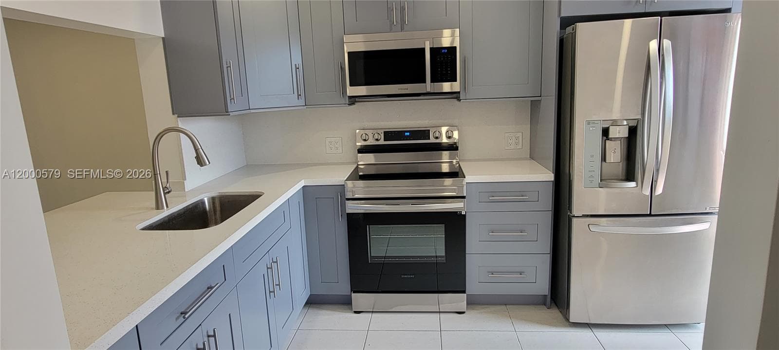 Royal Oaks Condo, Miami, FL — 4
