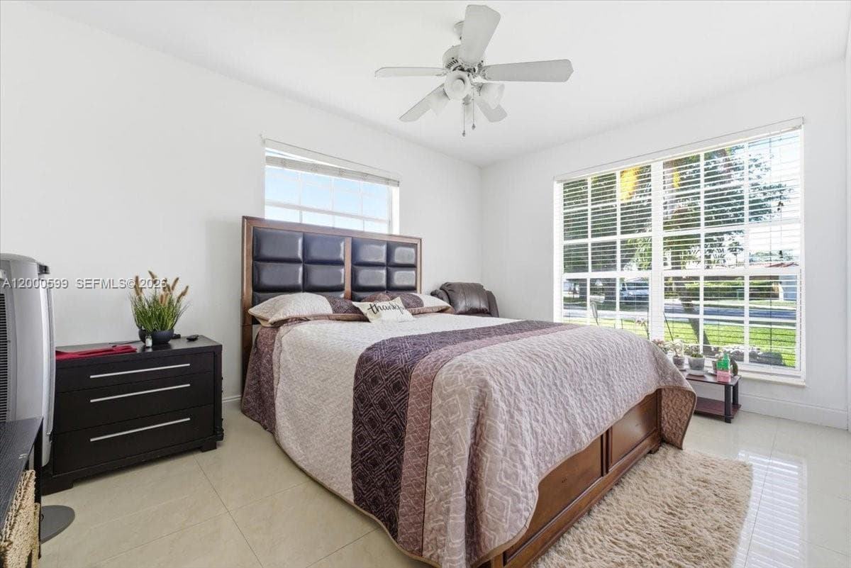 8197 W 14th Ct, Hialeah FL 33014 — 17