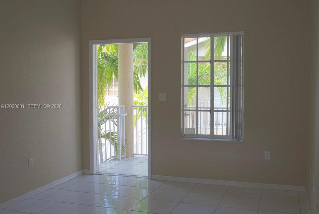6962 NW 179th St # 6, Hialeah FL 33015 — 4