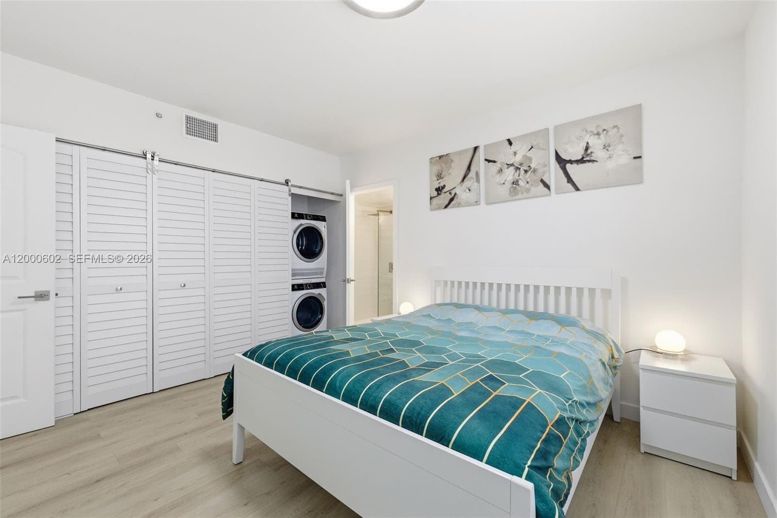 1550 Drexel Ave # 207, Miami Beach FL 33139 — 16