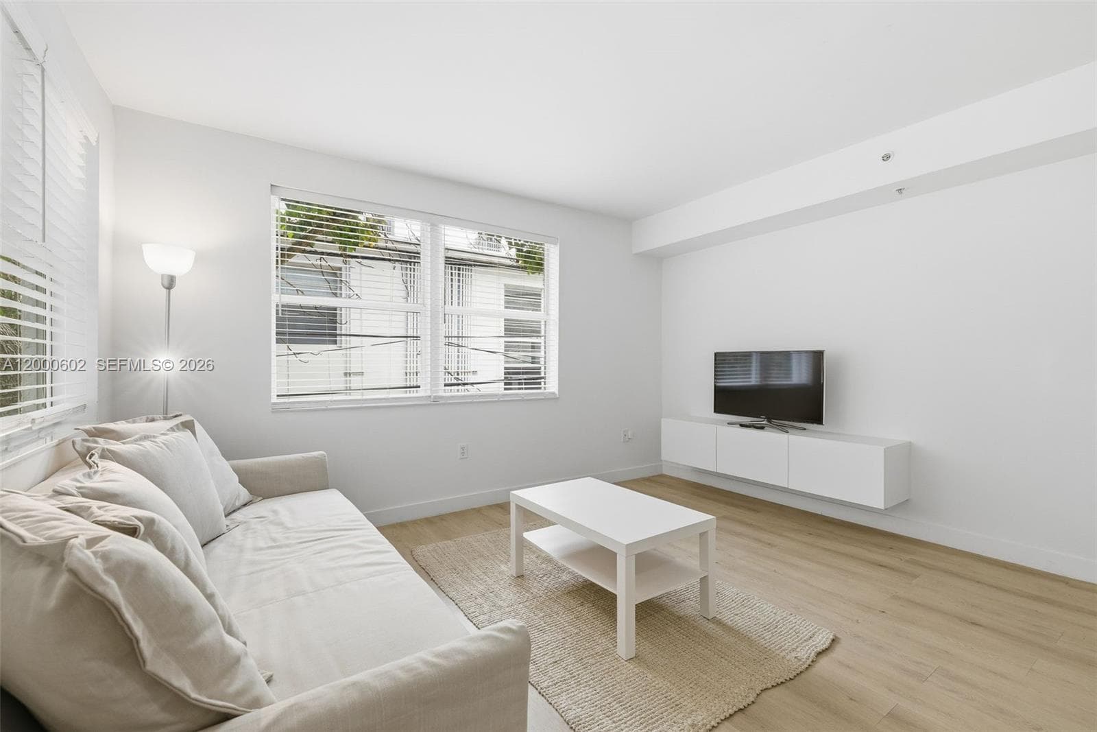 1550 Drexel Ave # 207, Miami Beach FL 33139 — 10