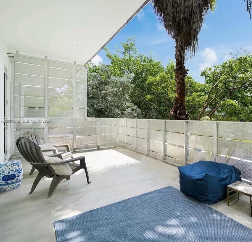 1700 Meridian Ave # 208, Miami Beach FL 33139 — 16