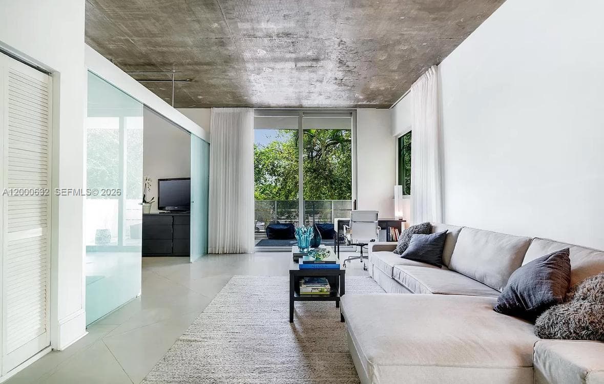 1700 Meridian Ave # 208, Miami Beach FL 33139 — 7