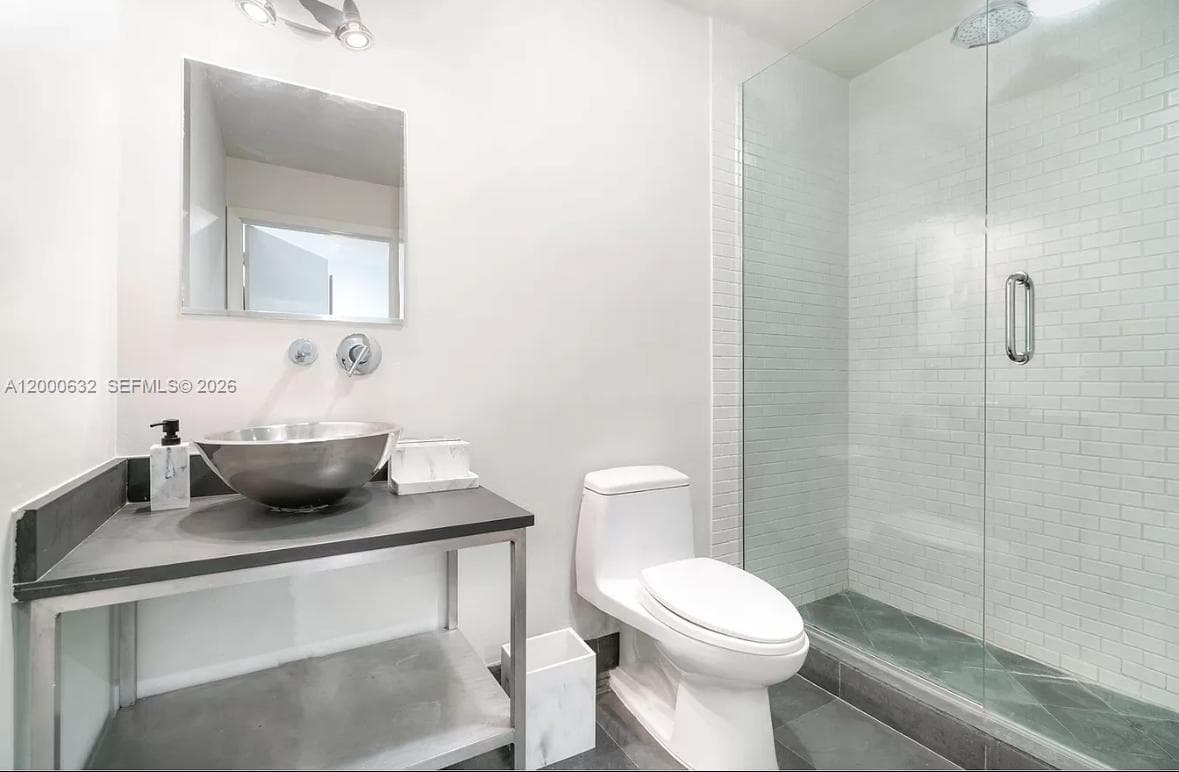 1700 Meridian Ave # 208, Miami Beach FL 33139 — 11