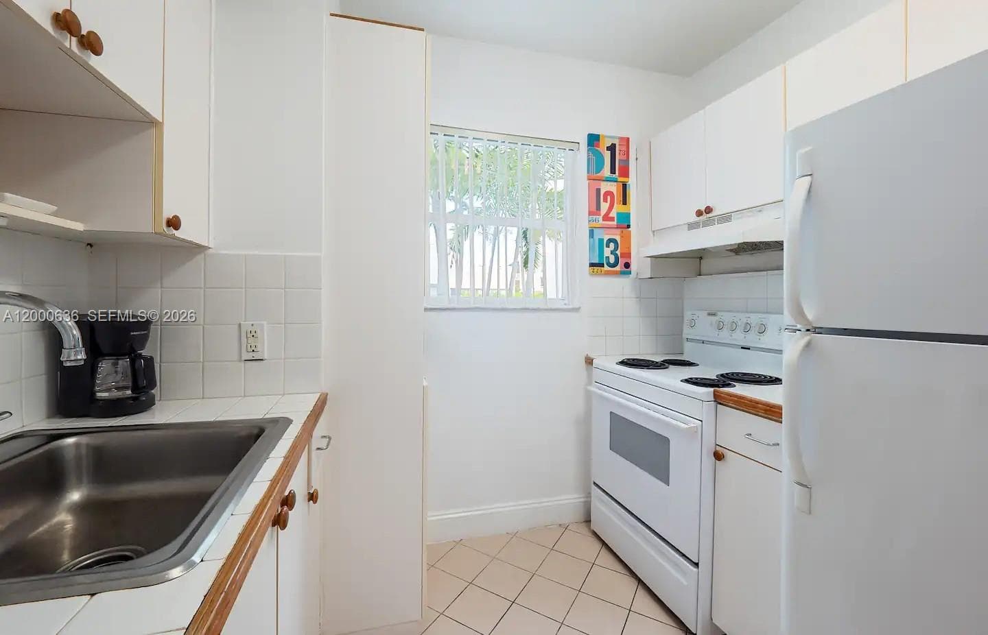 2615 Collins Ave # 37, Miami Beach FL 33140 — 5