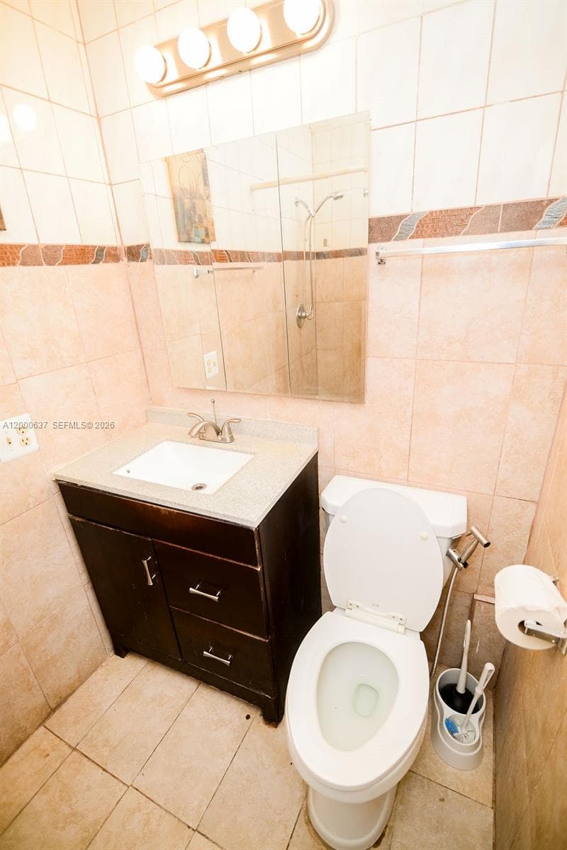 298 NW 104th St, Miami FL 33150 — 23