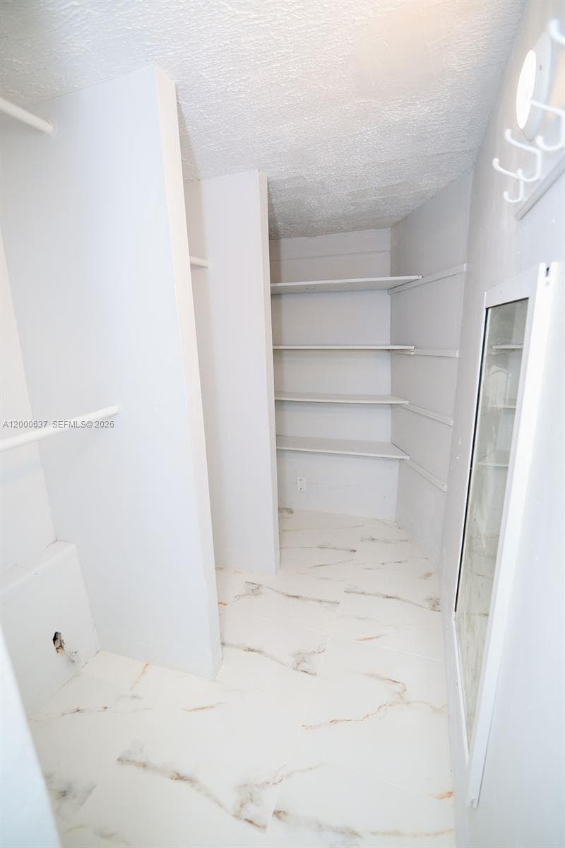298 NW 104th St, Miami FL 33150 — 21