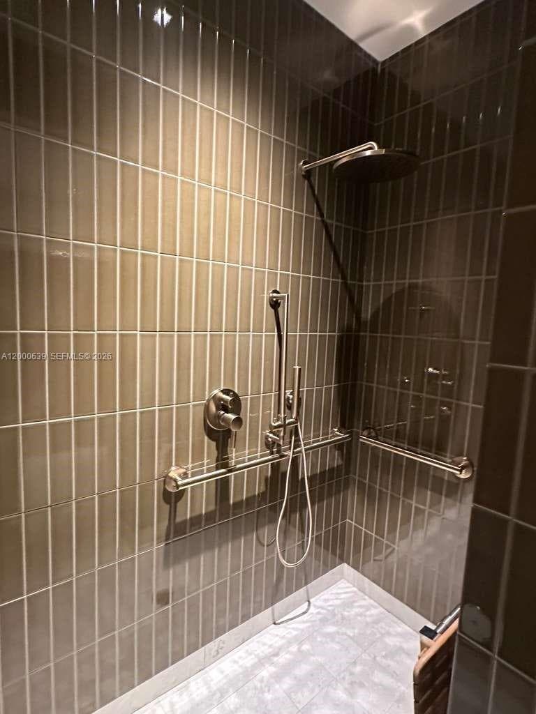77 SE 5th Street # 1812, Miami FL 33131 — 20