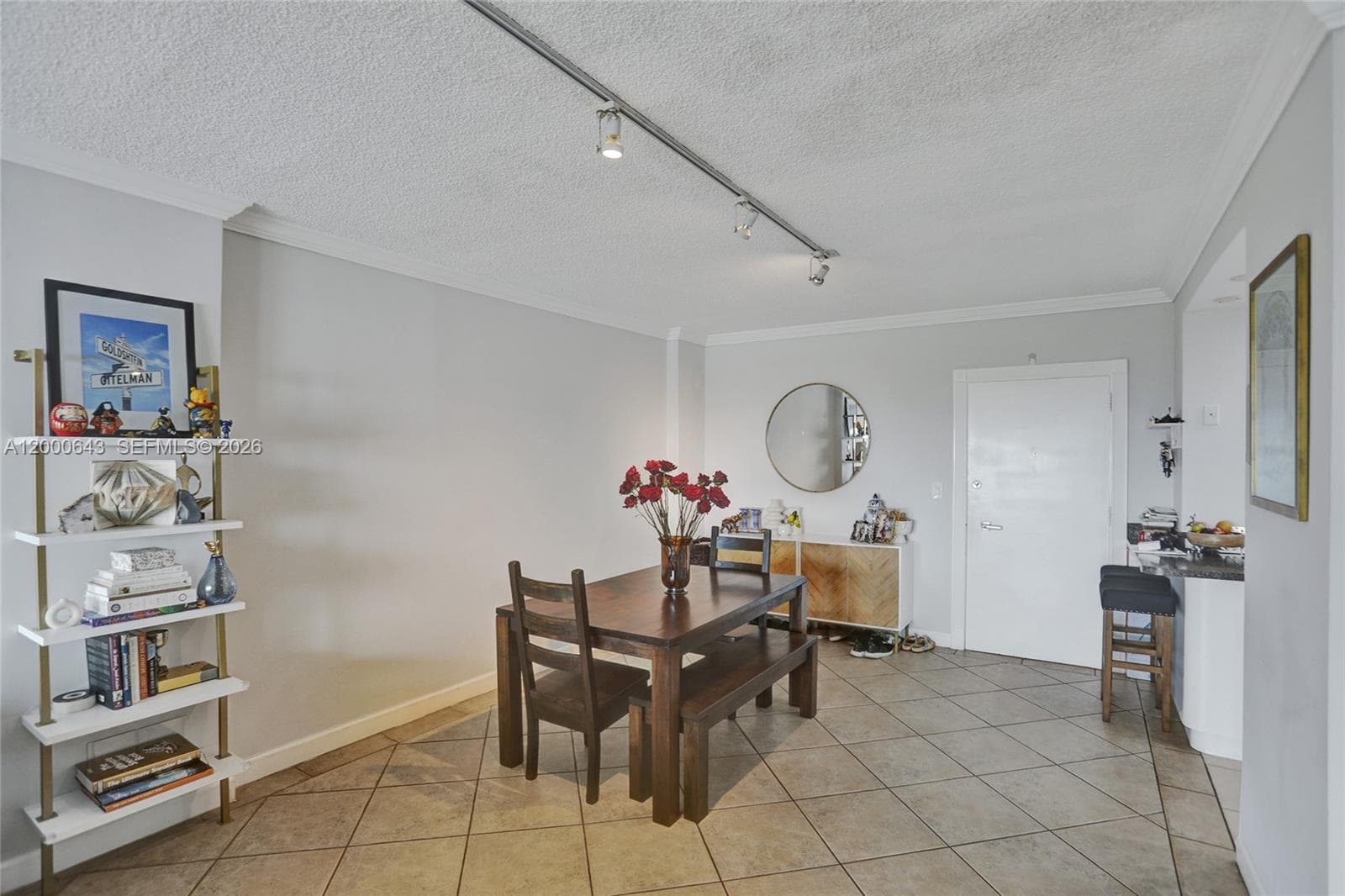 300 Bayview Dr, Sunny Isles Beach FL 33160 — 12