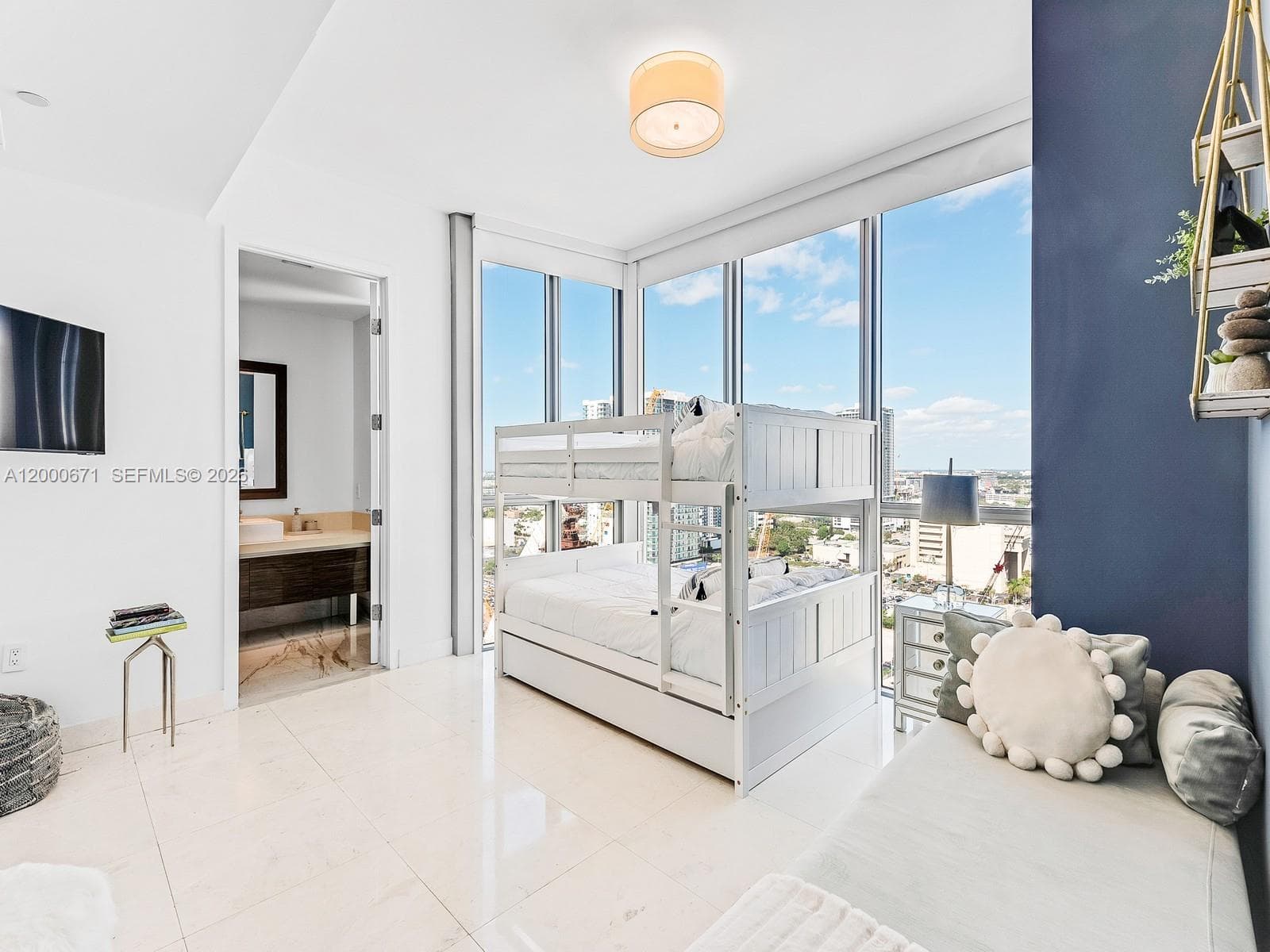 1100 Biscayne Blvd # 2105, Miami FL 33132 — 15
