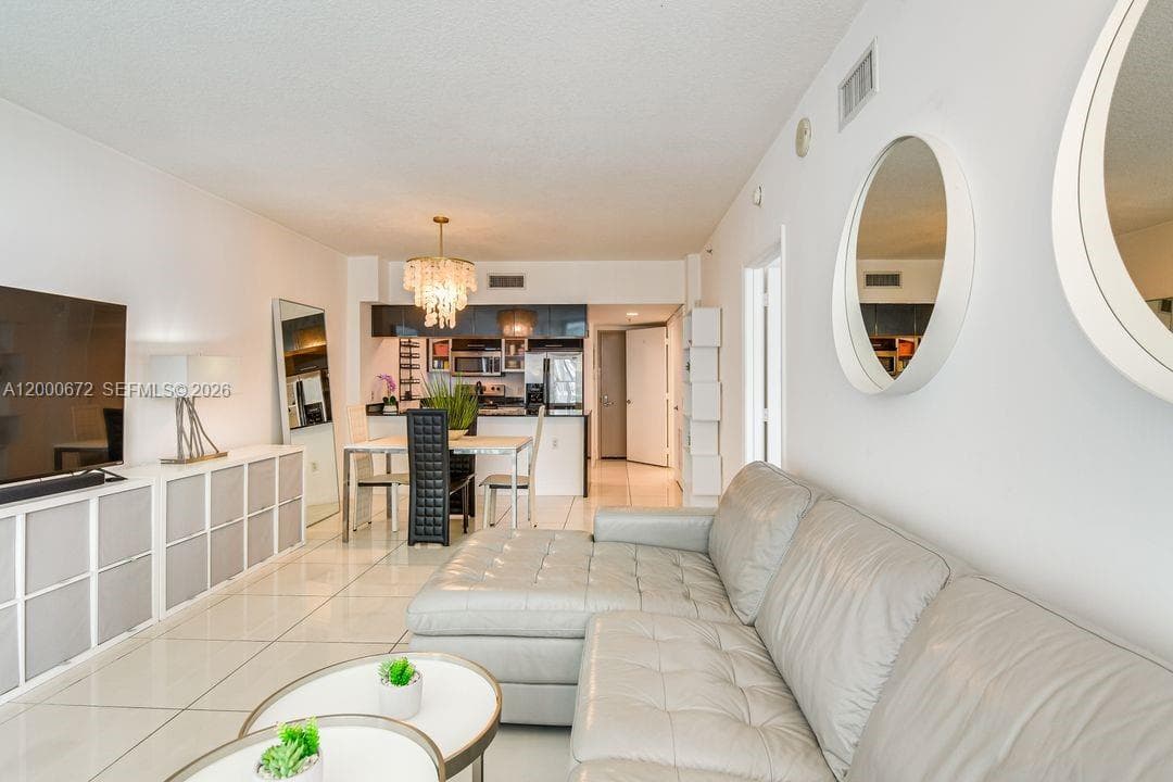 1750 N Bayshore Dr # 1909, Miami FL 33132 — 10