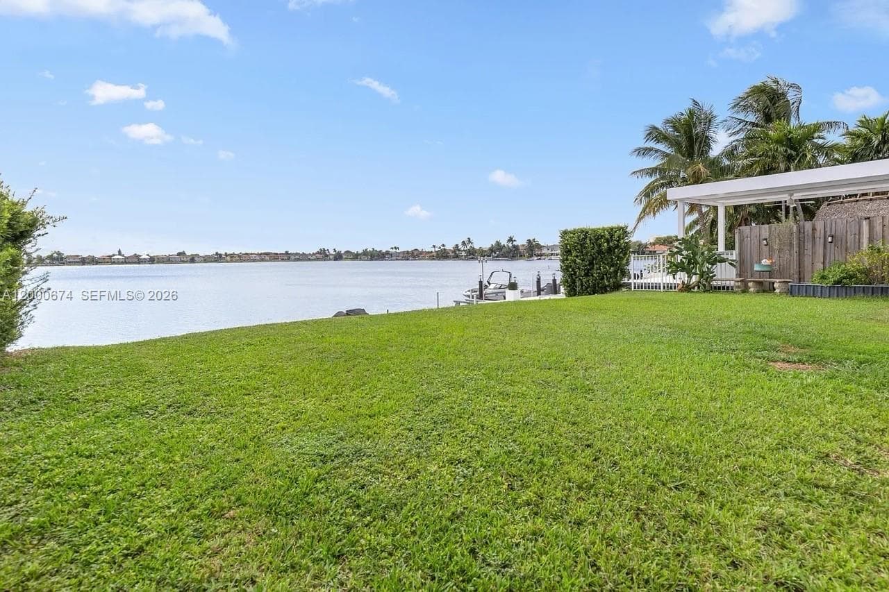 13430 SW 136th Ter, Miami FL 33186 — 12