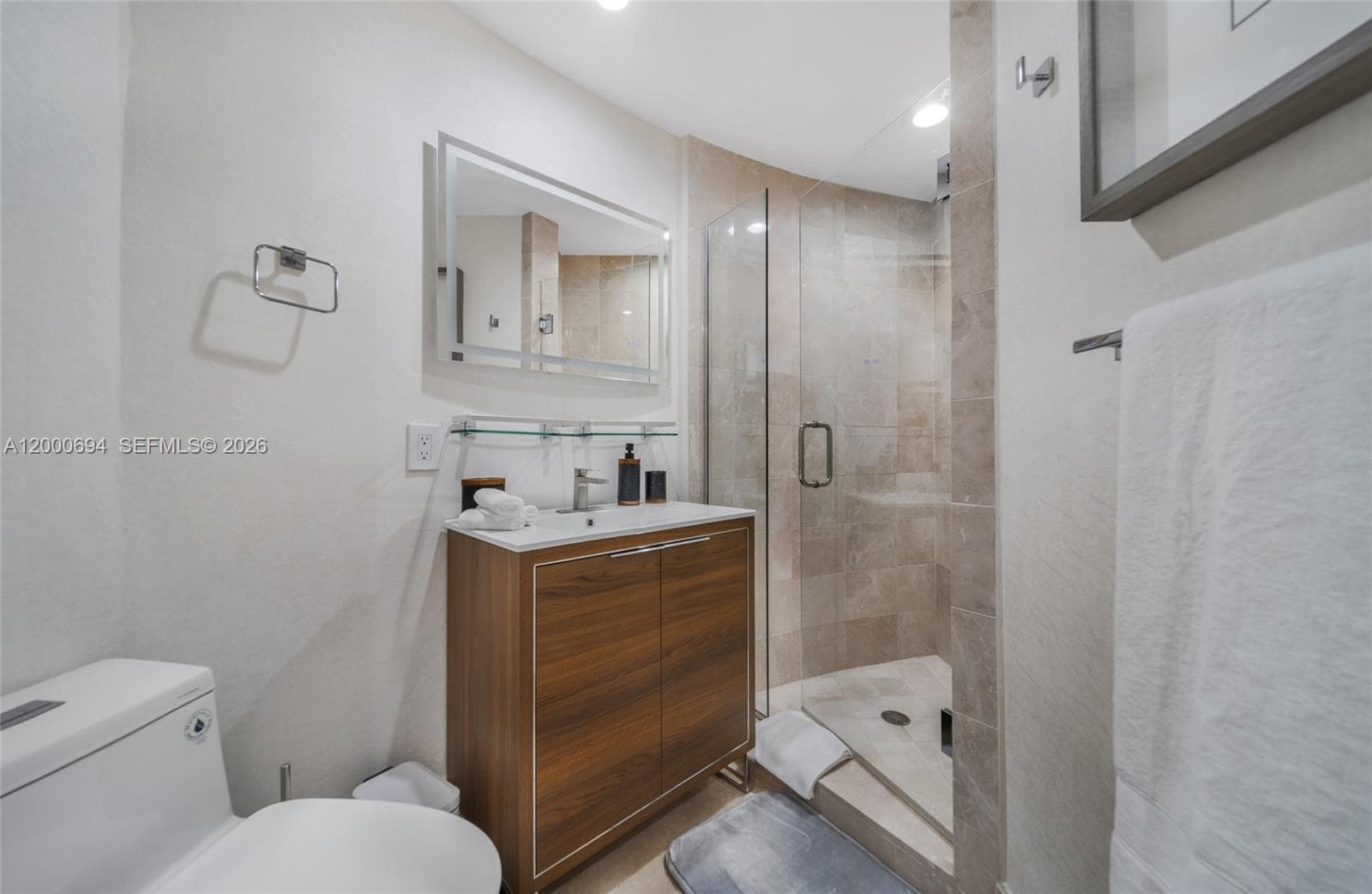 17001 Collins Ave # 1807, Sunny Isles Beach FL 33160 — 19