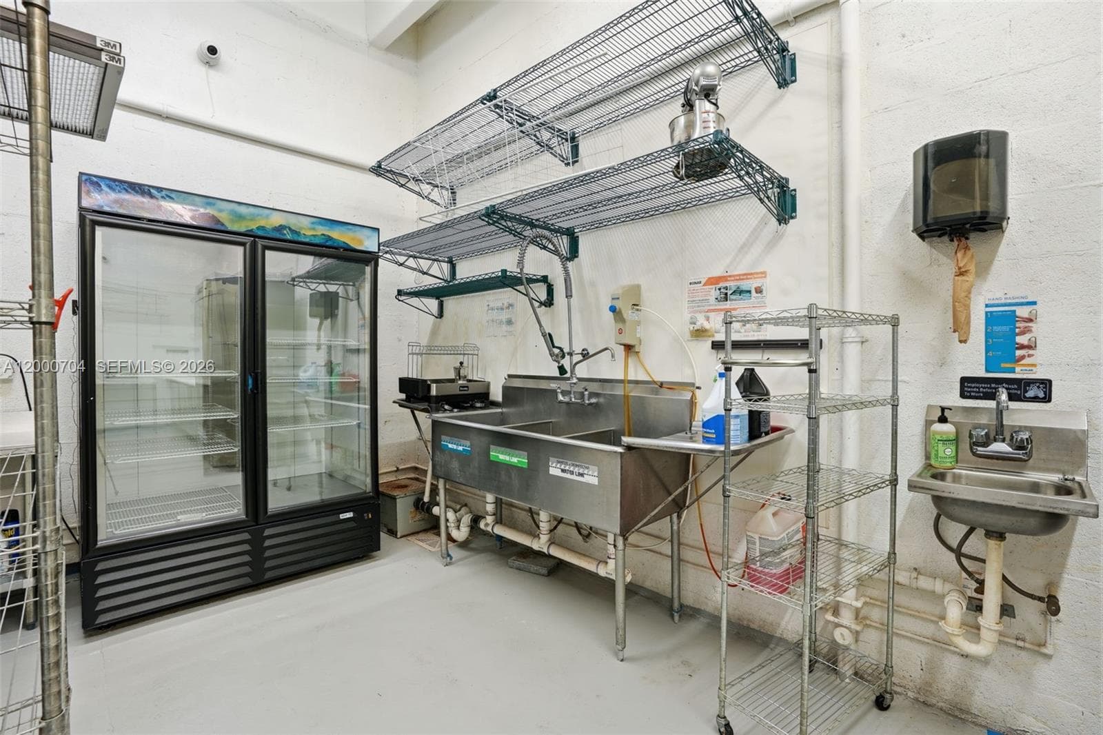 Commercial Kitchen For Sale In Hialeah Gardens, Hialeah Gardens FL 33016 — 2