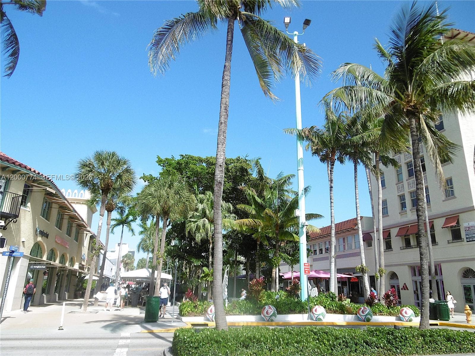 1519 Drexel Ave # 201, Miami Beach FL 33139 — 42