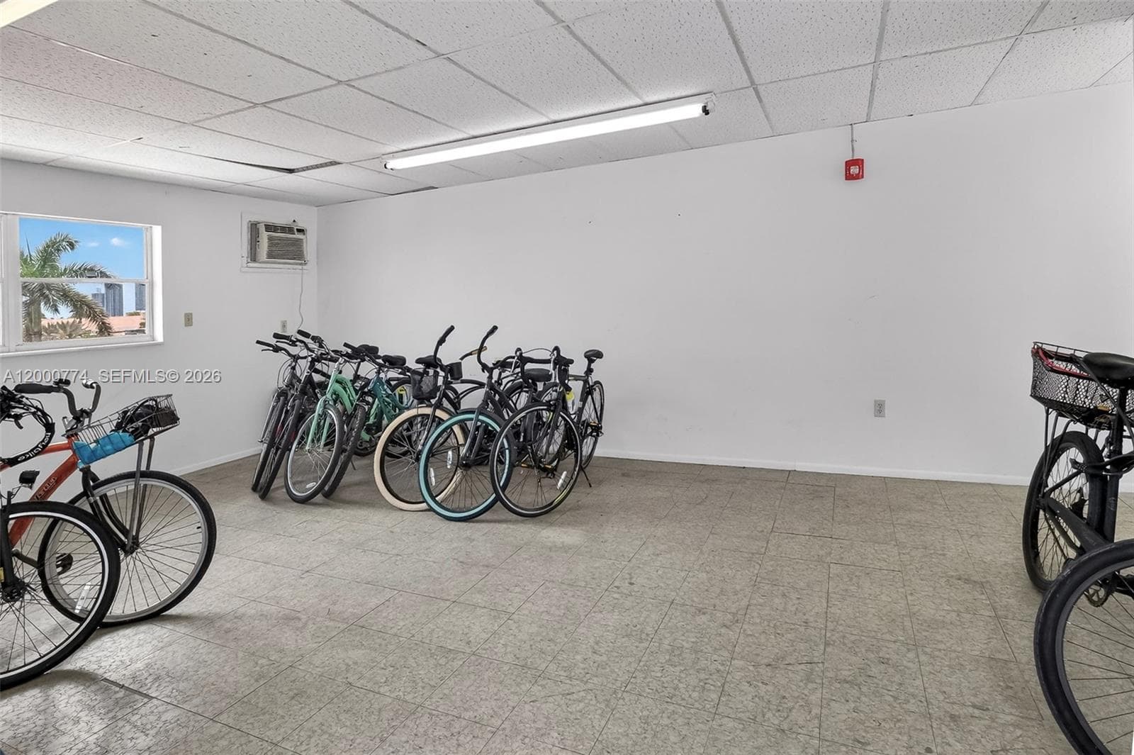 1519 Drexel Ave # 201, Miami Beach FL 33139 — 32