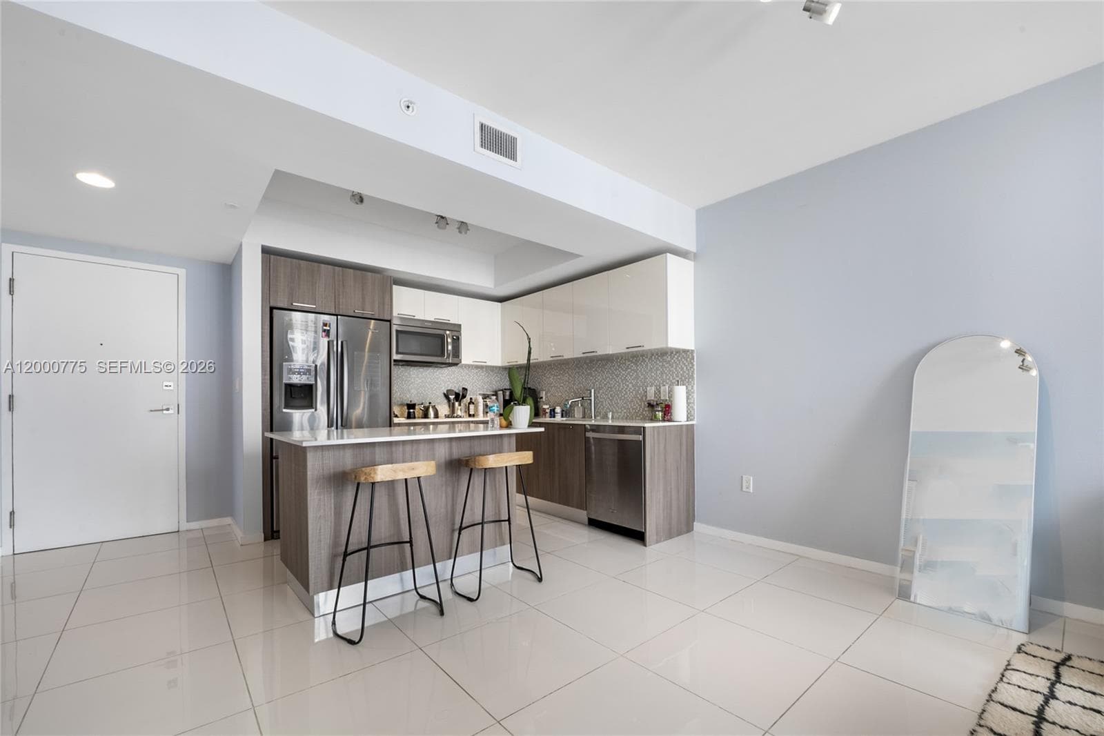 5252 NW 85th Ave # 1005, Doral FL 33166 — 6