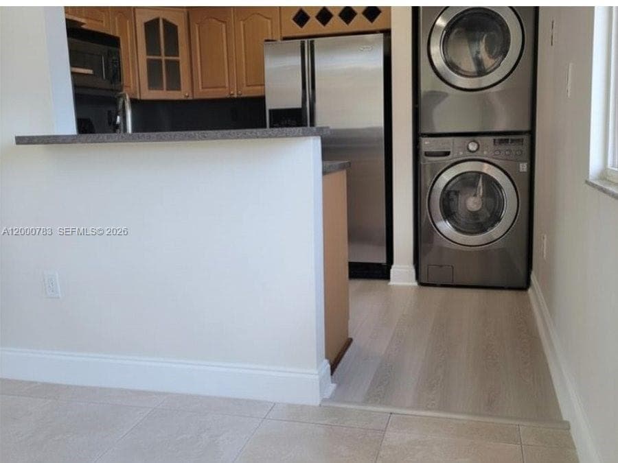 9970 NW 9th St Cir # 204, Miami FL 33172 — 15