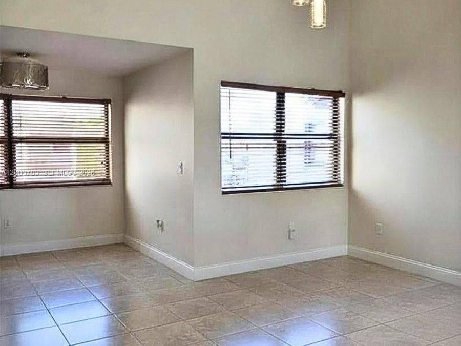 9970 NW 9th St Cir # 204, Miami FL 33172 — 4