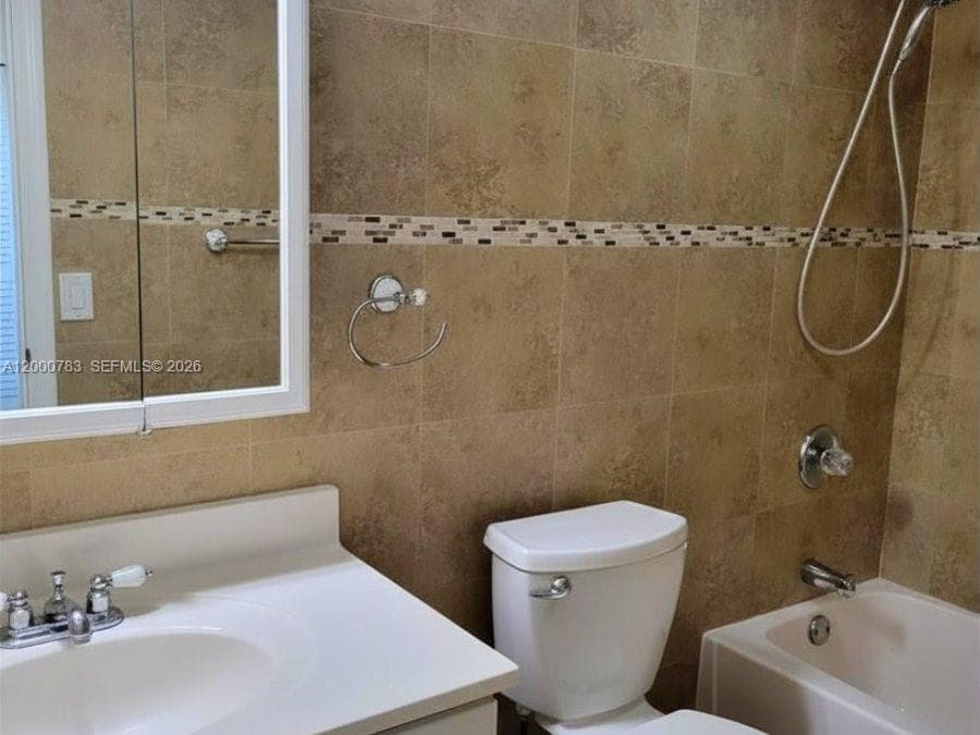 9970 NW 9th St Cir # 204, Miami FL 33172 — 8
