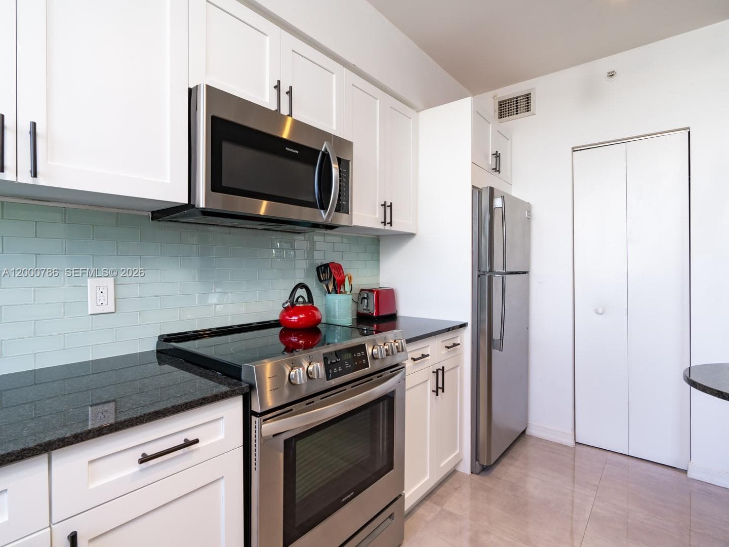 1330 West Ave # 711, Miami Beach FL 33139 — 7