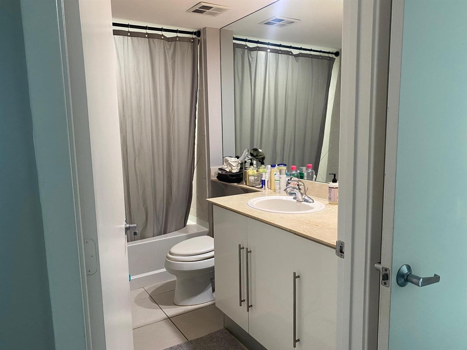 325 S Biscayne Boulevard # 2926, Miami FL 33131 — 13