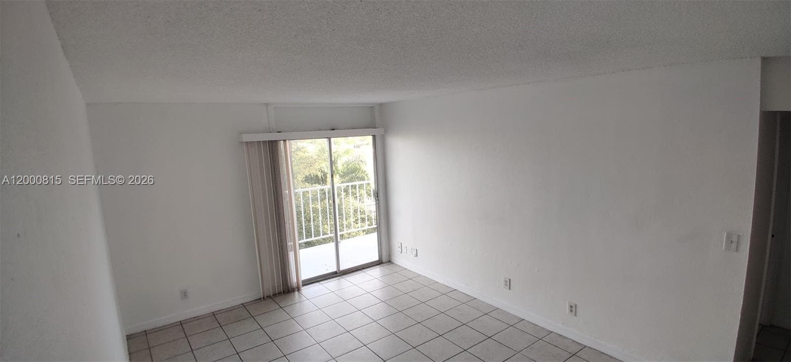 4550 NW 9th St # 706E, Miami FL 33126 — 5