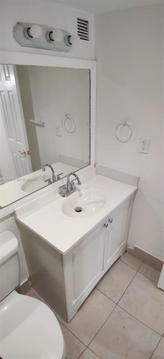 4550 NW 9th St # 706E, Miami FL 33126 — 10