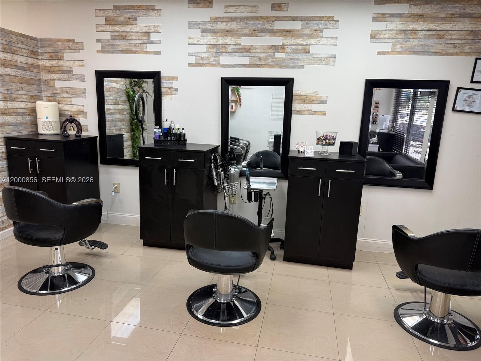 8511 NW South River Dr, Medley FL 33166 — 8