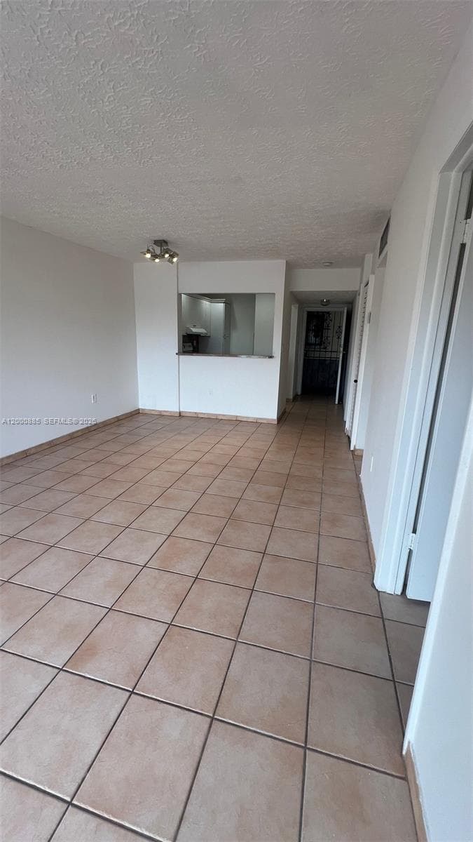 6070 W 18th Ave # 323, Hialeah FL 33012 — 7