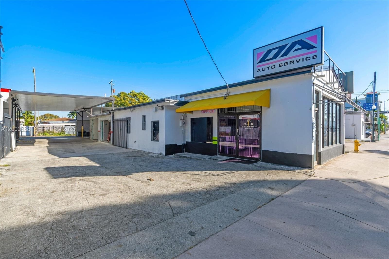 3219 SW 8th St, Miami FL 33135 — 2